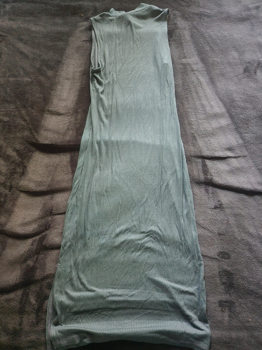 Sleeveless Ribbed Maxi Dress in Dark Green